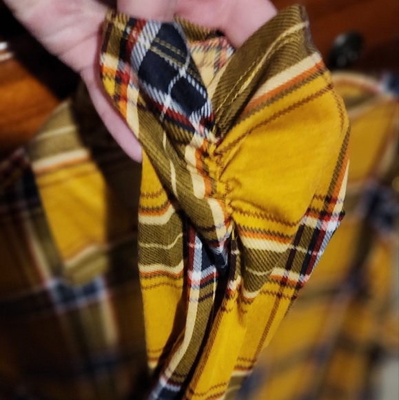 Bobbie Brooks Plaid Button Up Shirt. Size 3x - Picture 3 of 3